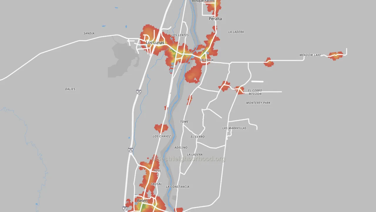 Walk Grade map of Valencia County, NM, walkable areas in green and car-dependent areas in red