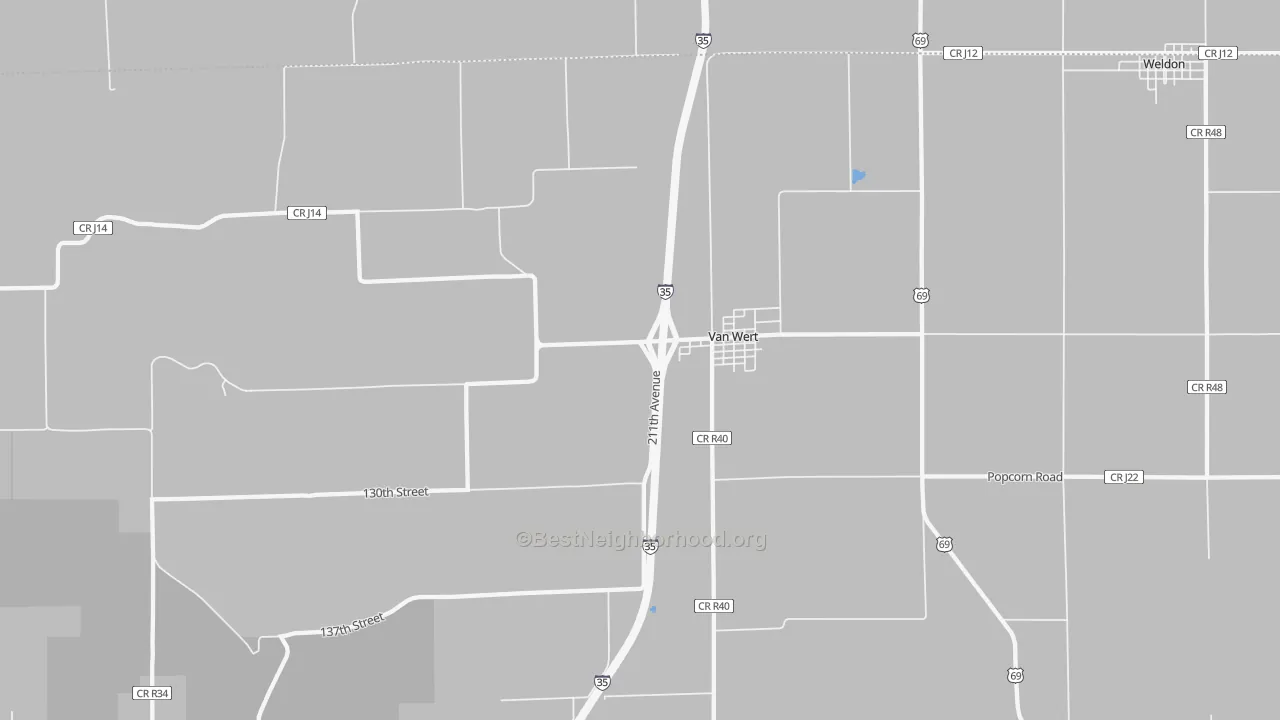 Walk Grade map of Van Wert, IA, walkable areas in green and car-dependent areas in red