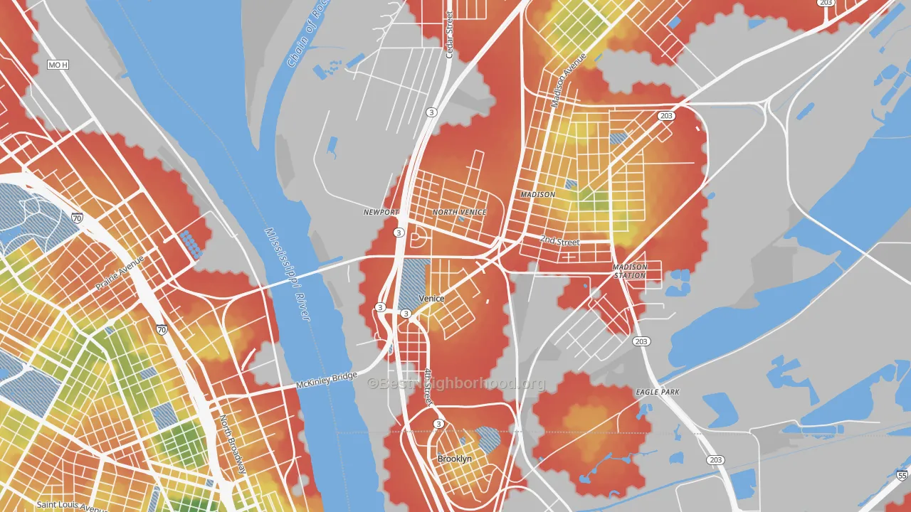 Walk Grade map of Venice, IL, walkable areas in green and car-dependent areas in red