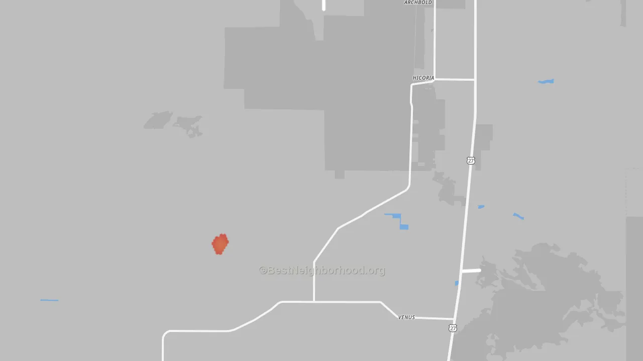 Walk Grade map of Venus, FL, walkable areas in green and car-dependent areas in red