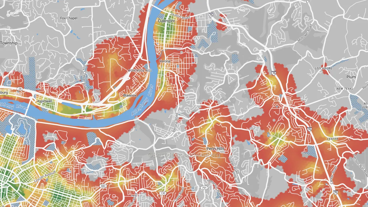 Walk Grade map of Verona, PA, walkable areas in green and car-dependent areas in red