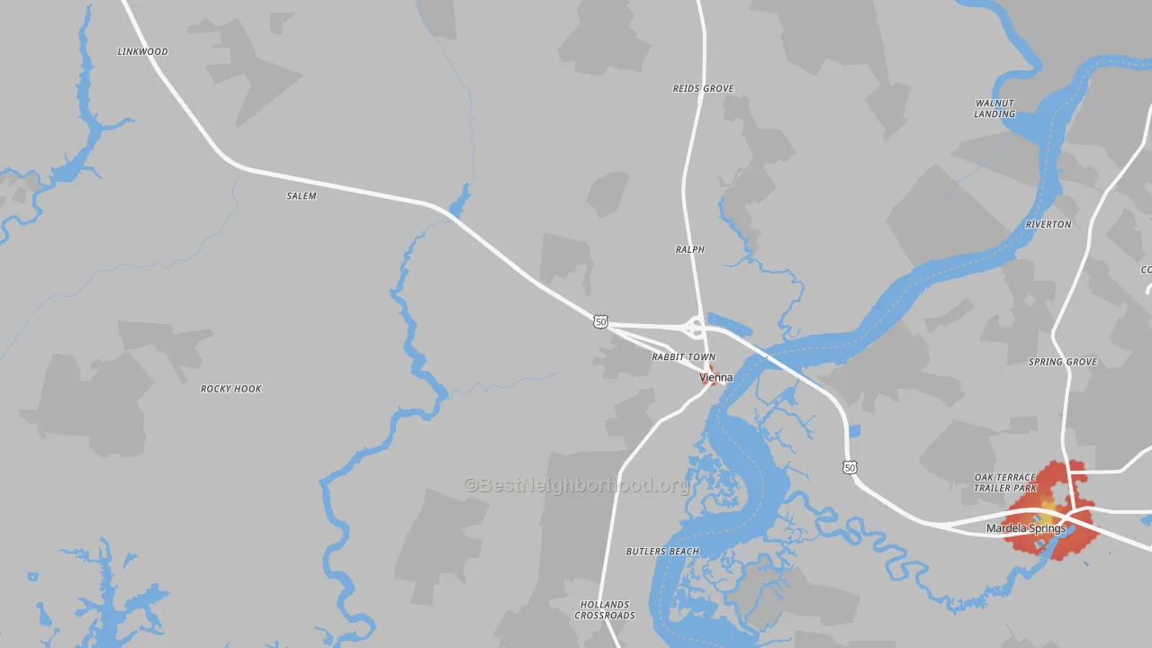 Walk Grade map of Vienna, MD, walkable areas in green and car-dependent areas in red