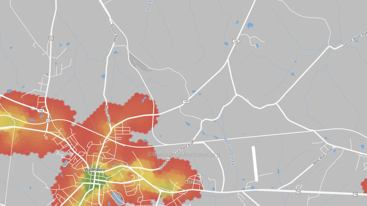 Walk Grade map of Wade Mills, NC, walkable areas in green and car-dependent areas in red