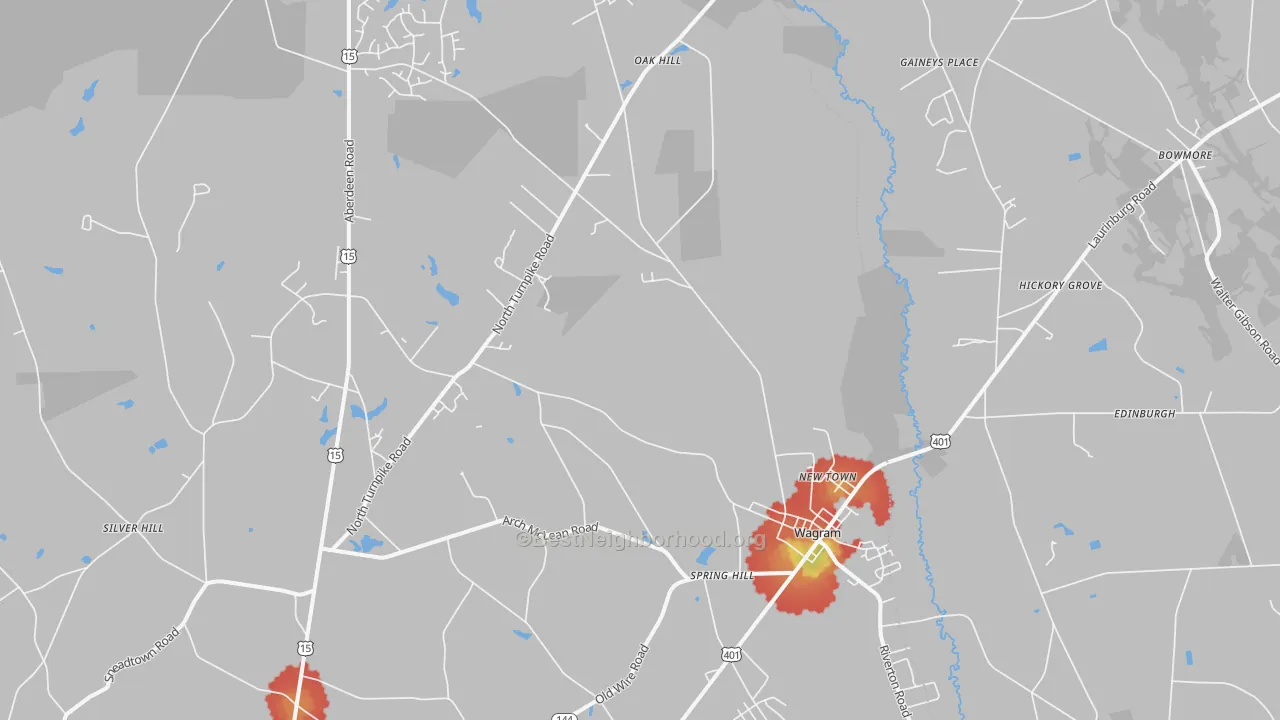 Walk Grade map of Wagram, NC, walkable areas in green and car-dependent areas in red