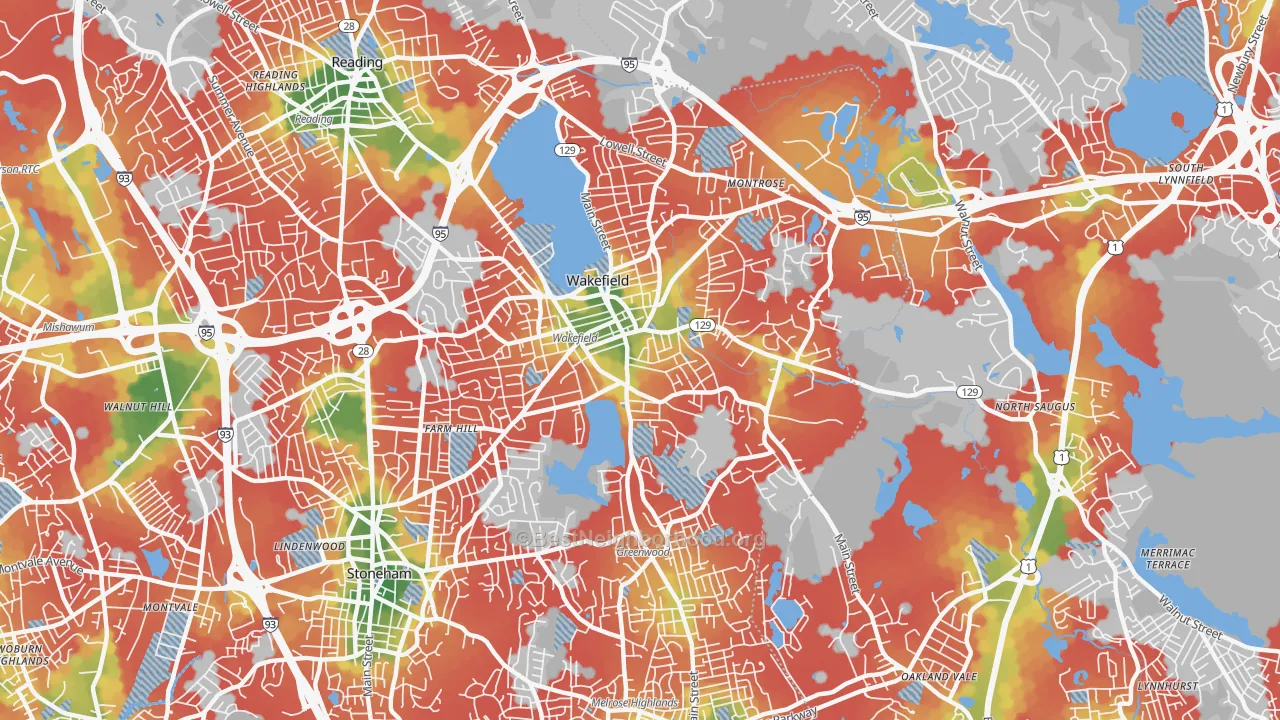 Walk Grade map of Wakefield, MA, walkable areas in green and car-dependent areas in red