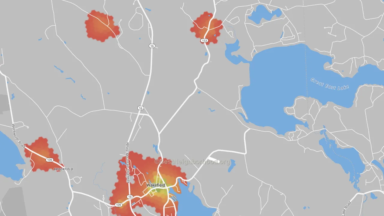 Walk Grade map of Wakefield, NH, walkable areas in green and car-dependent areas in red