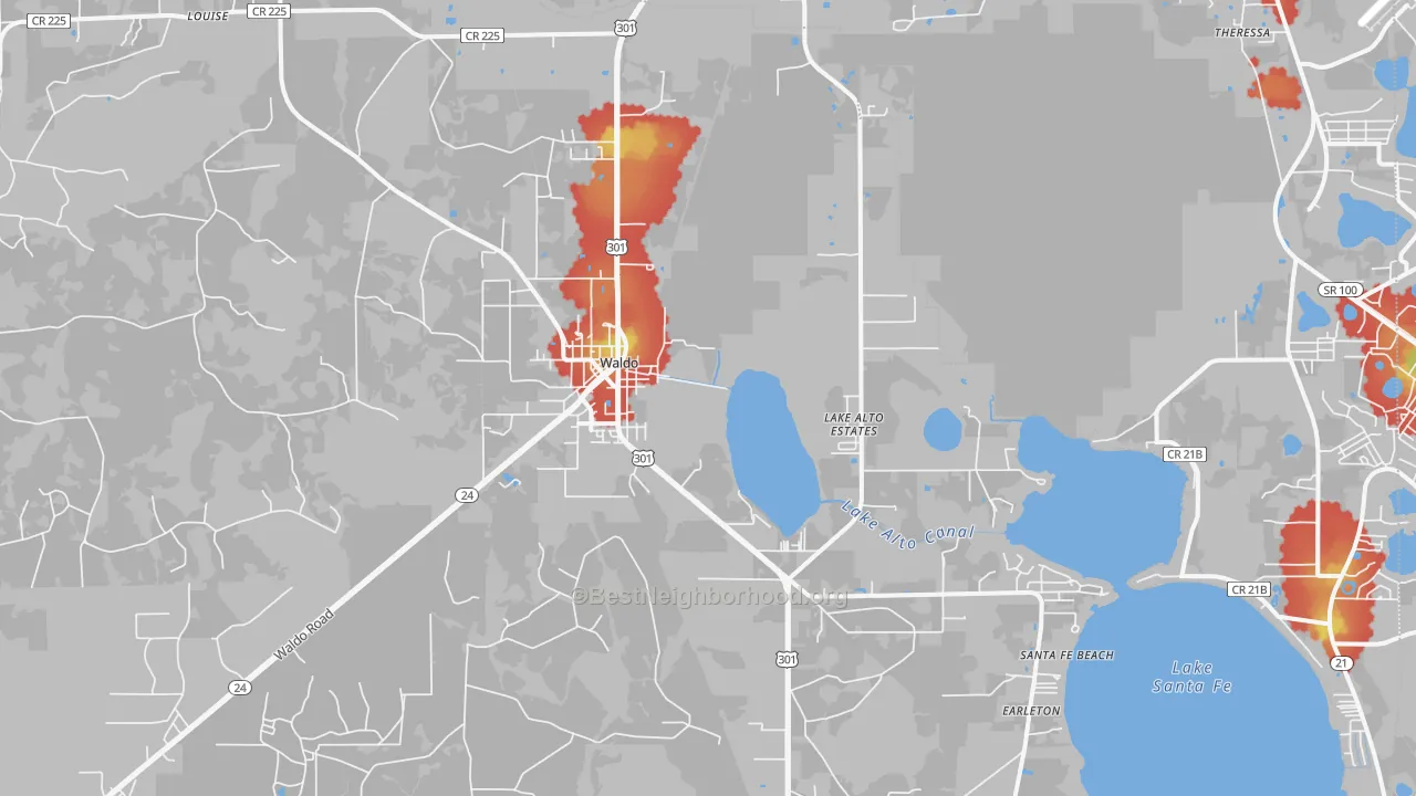 Walk Grade map of Waldo, FL, walkable areas in green and car-dependent areas in red