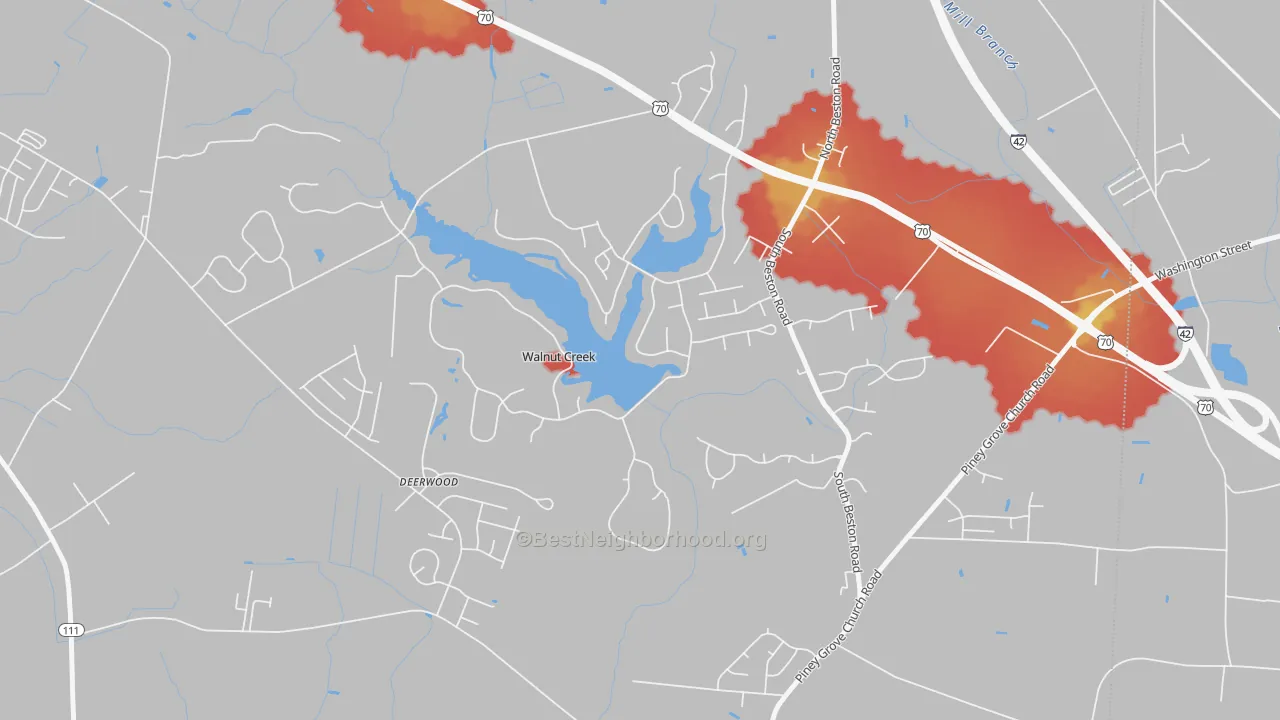 Walk Grade map of Walnut Creek, NC, walkable areas in green and car-dependent areas in red