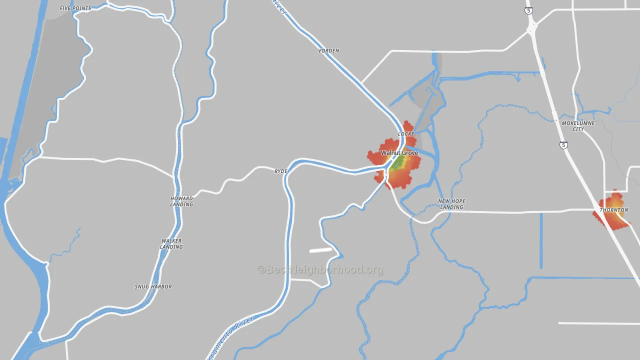 Walk Grade map of Walnut Grove, CA, walkable areas in green and car-dependent areas in red