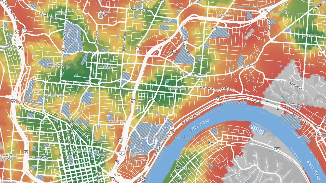 Walk Grade map of Walnut Hills, Cincinnati, OH, walkable areas in green and car-dependent areas in red