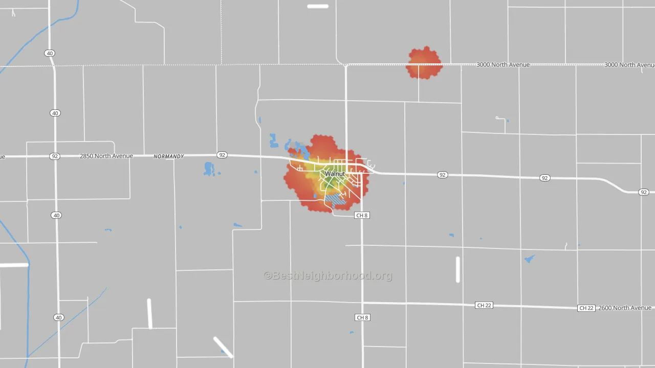 Walk Grade map of Walnut, IL, walkable areas in green and car-dependent areas in red