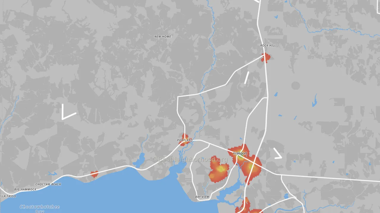 Walk Grade map of Walton County, FL, walkable areas in green and car-dependent areas in red