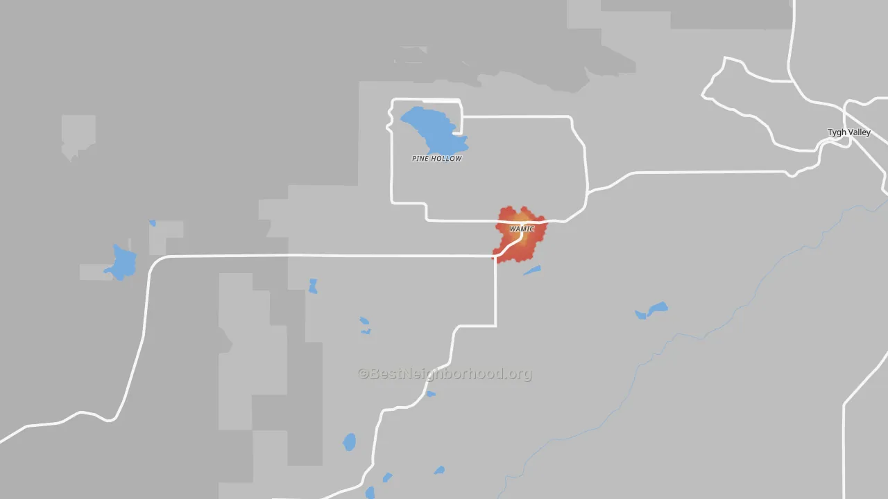 Walk Grade map of Wamic, OR, walkable areas in green and car-dependent areas in red