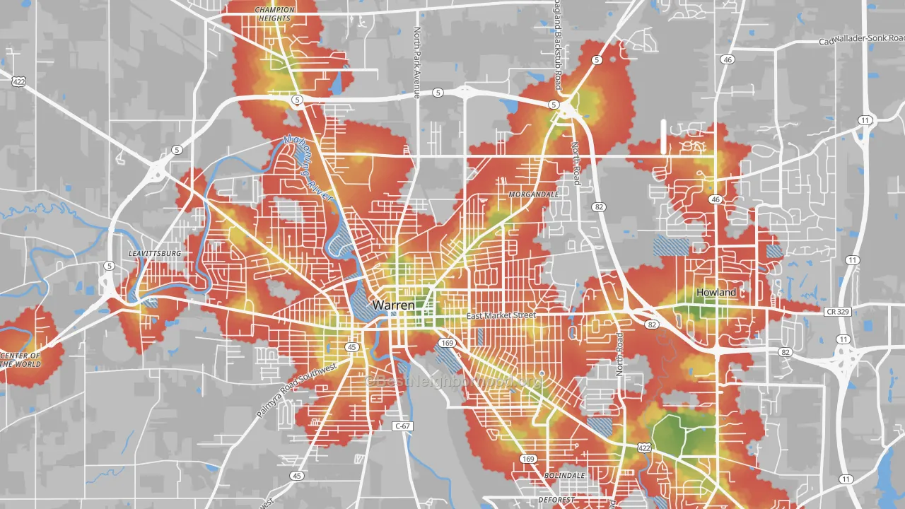 Walk Grade map of Warren, OH, walkable areas in green and car-dependent areas in red