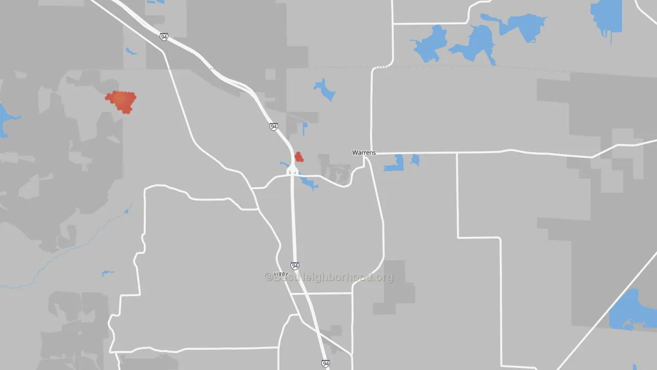 Walk Grade map of Warrens, WI, walkable areas in green and car-dependent areas in red