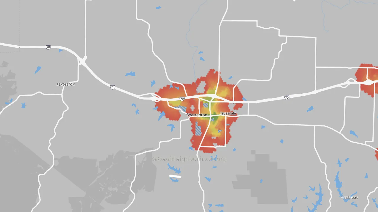 Walk Grade map of Warrenton, MO, walkable areas in green and car-dependent areas in red