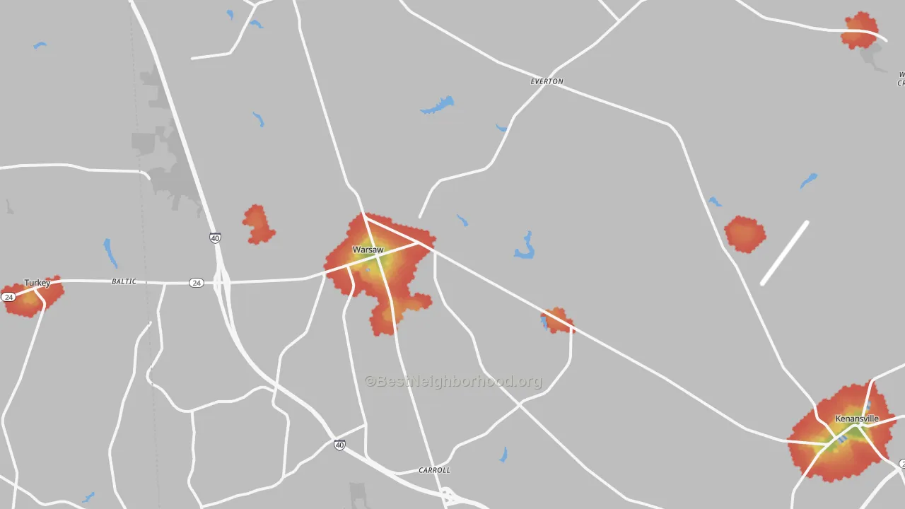Walk Grade map of Warsaw, NC, walkable areas in green and car-dependent areas in red