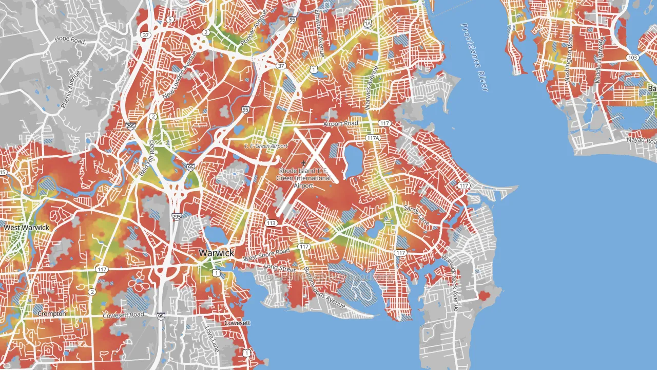 Walk Grade map of Warwick, RI, walkable areas in green and car-dependent areas in red