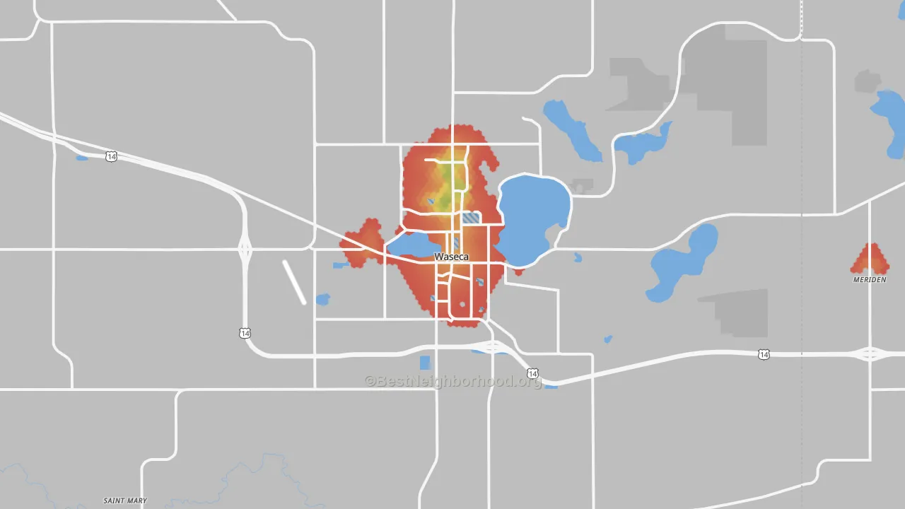 Walk Grade map of Waseca, MN, walkable areas in green and car-dependent areas in red