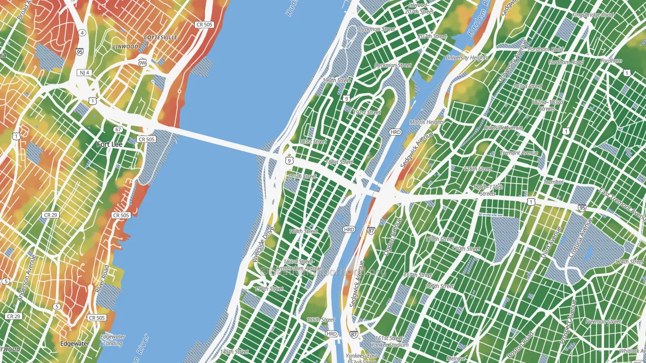 Walk Grade map of Washington Heights, Manhattan, NY, walkable areas in green and car-dependent areas in red