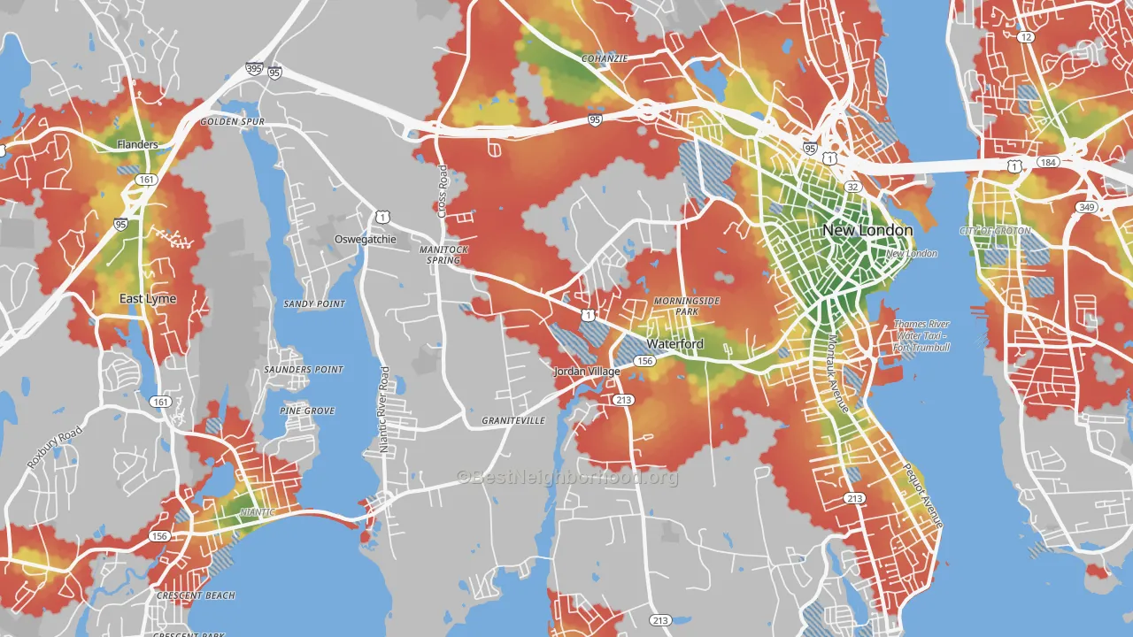 Walk Grade map of Waterford, CT, walkable areas in green and car-dependent areas in red