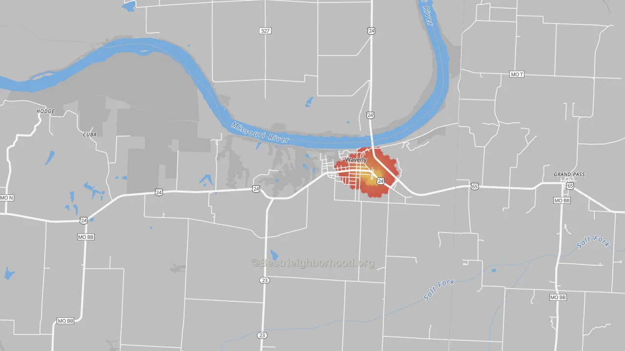 Walk Grade map of Waverly, MO, walkable areas in green and car-dependent areas in red