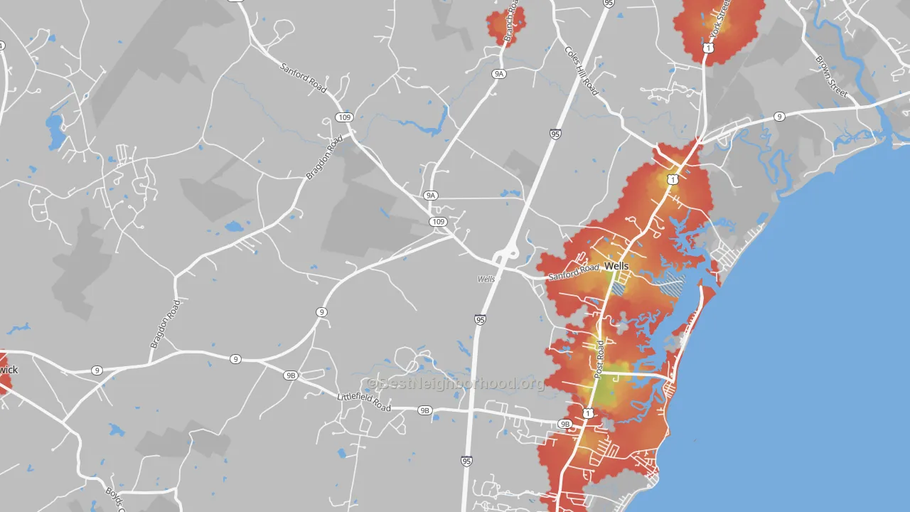 Walk Grade map of Wells, ME, walkable areas in green and car-dependent areas in red