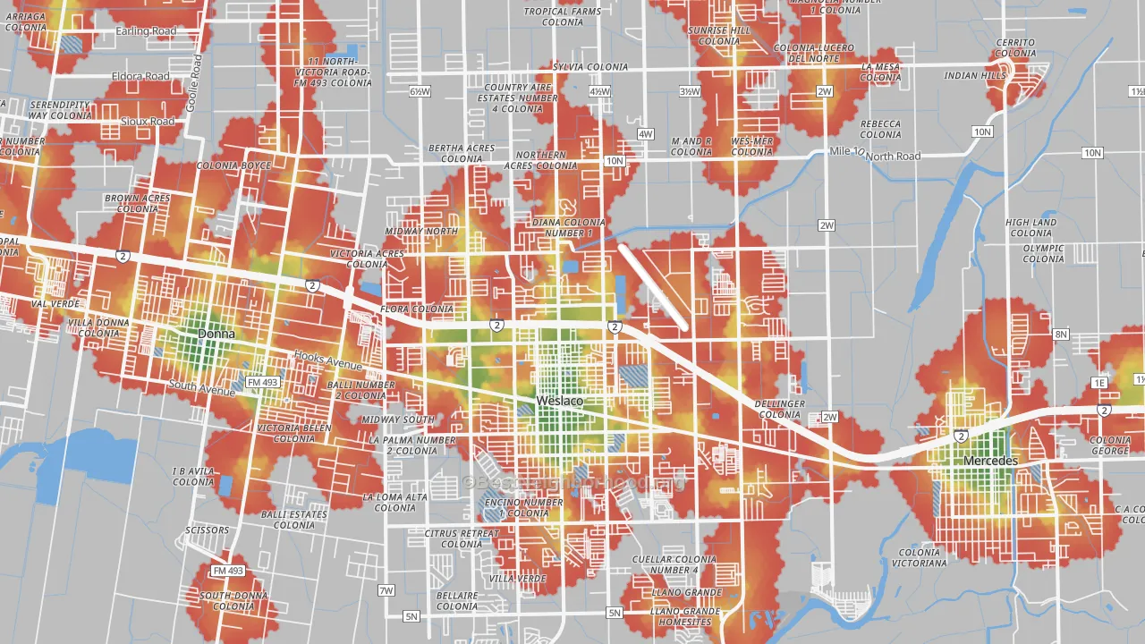 Walk Grade map of Weslaco, TX, walkable areas in green and car-dependent areas in red
