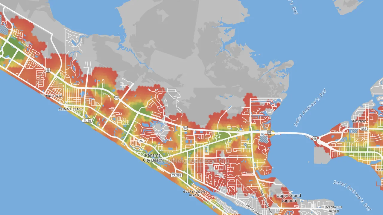 Walk Grade map of West Bay, FL, walkable areas in green and car-dependent areas in red