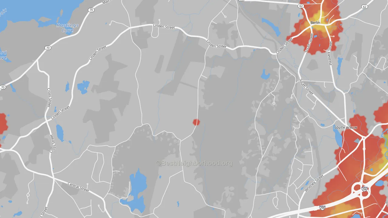 Walk Grade map of West Berlin, MA, walkable areas in green and car-dependent areas in red