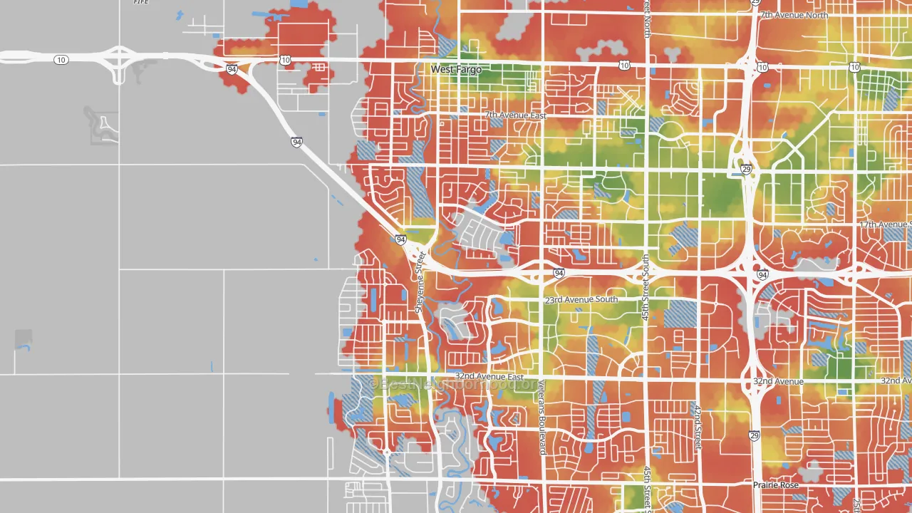 Walk Grade map of West Fargo, ND, walkable areas in green and car-dependent areas in red