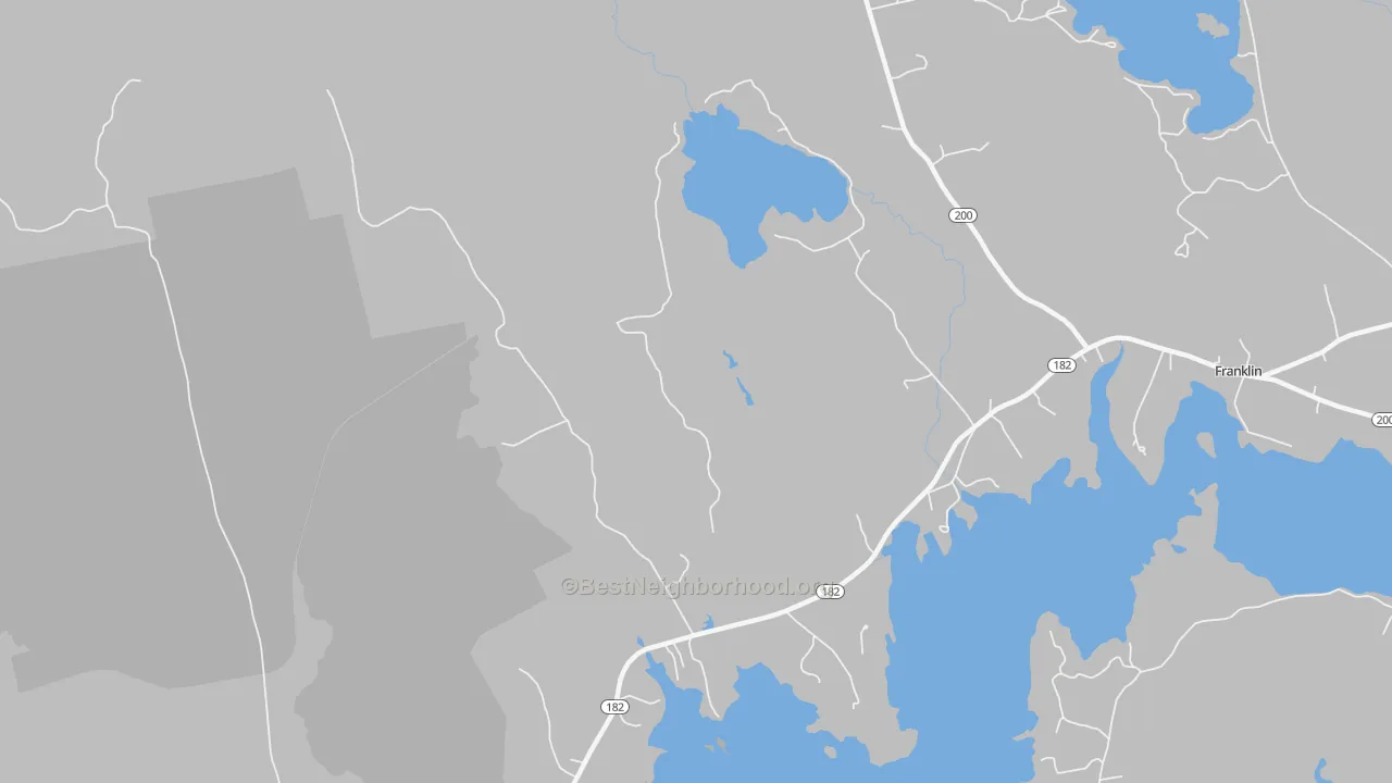 Walk Grade map of West Franklin, ME, walkable areas in green and car-dependent areas in red