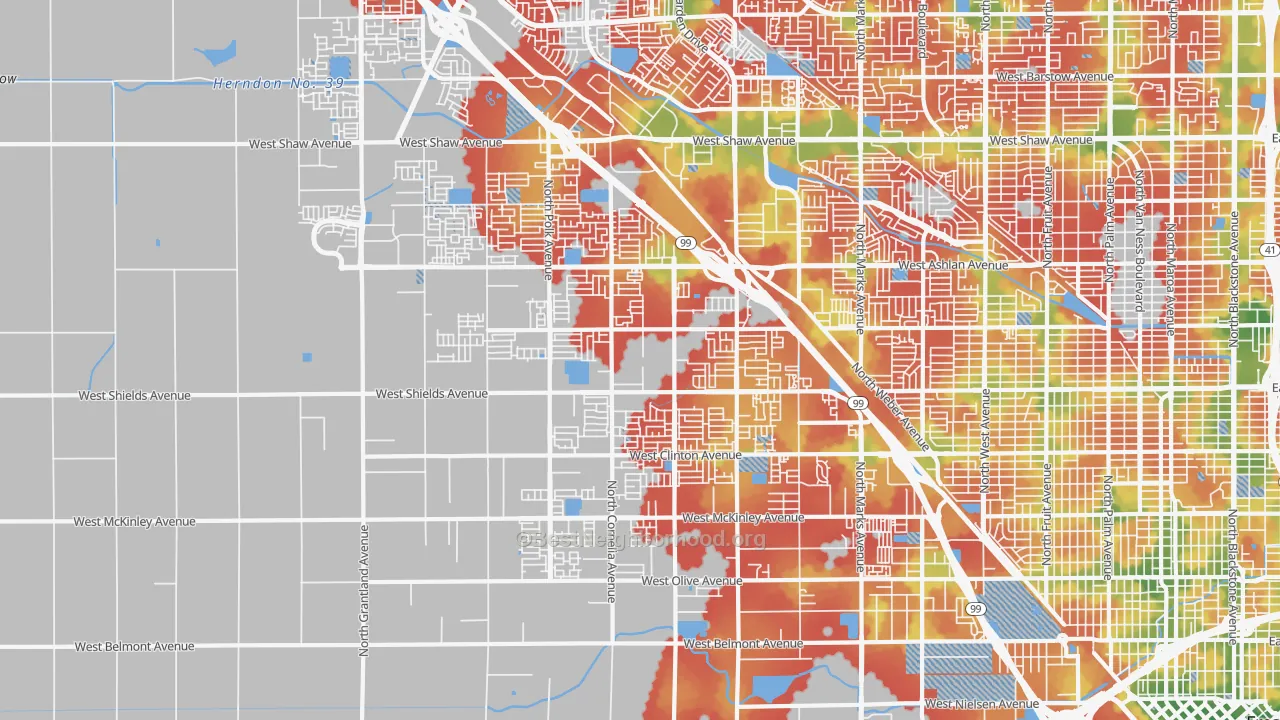 Walk Grade map of West, Fresno, CA, walkable areas in green and car-dependent areas in red