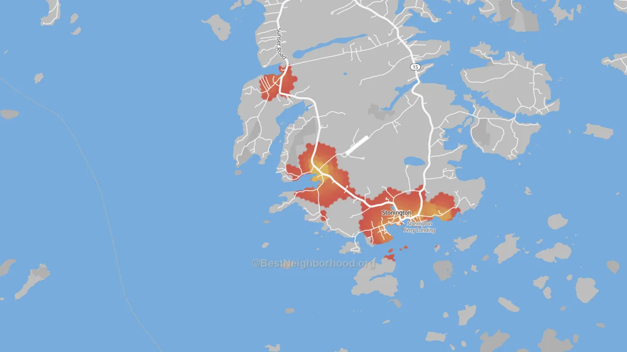 Walk Grade map of West Stonington, ME, walkable areas in green and car-dependent areas in red