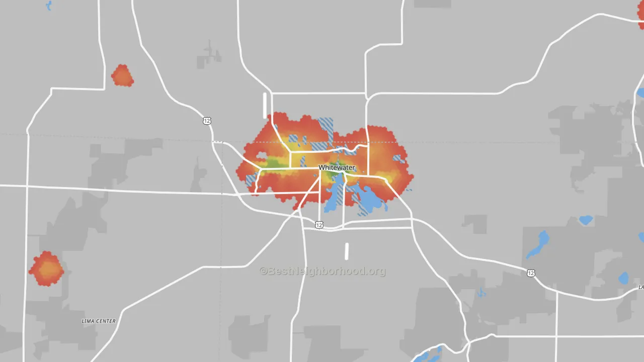 Walk Grade map of Whitewater, WI, walkable areas in green and car-dependent areas in red
