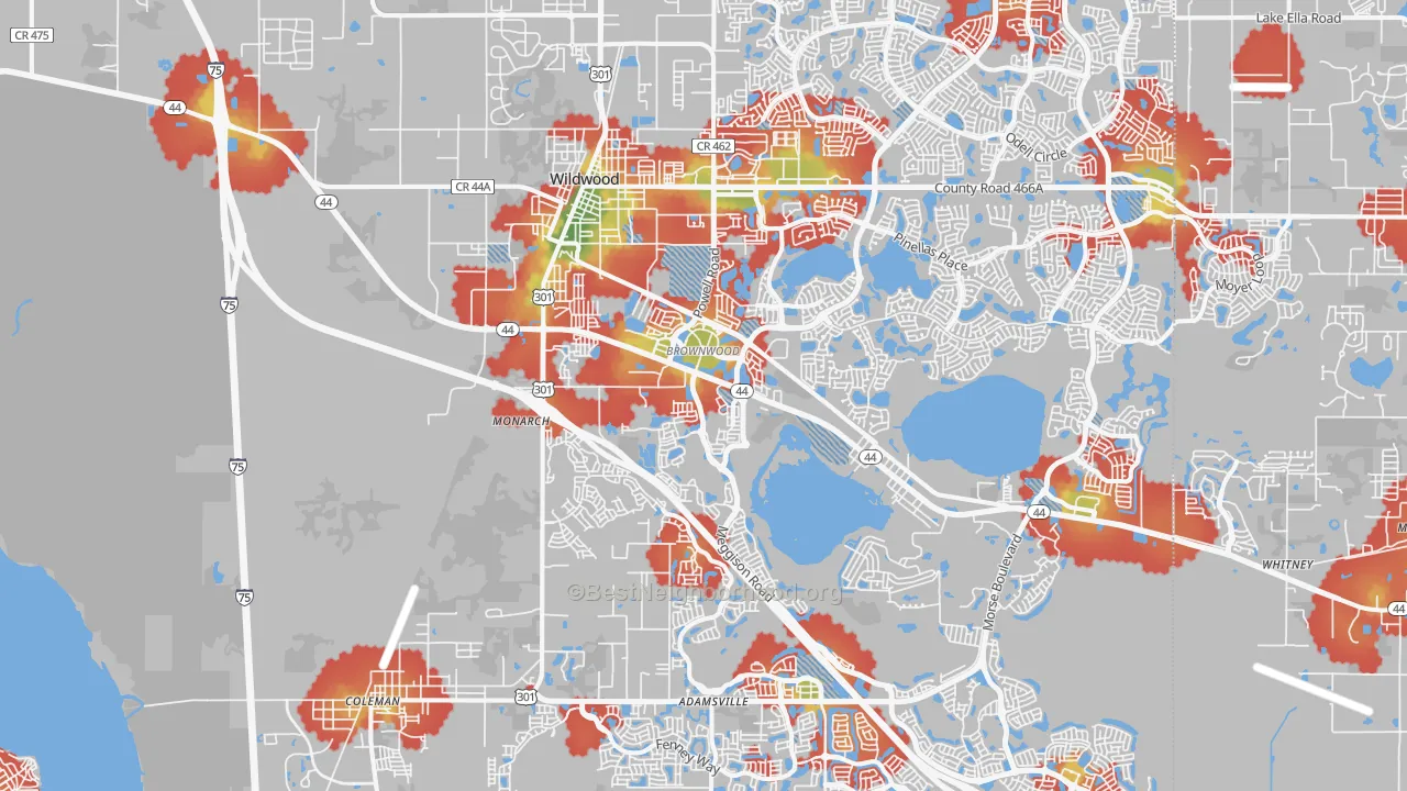 Walk Grade map of Wildwood, FL, walkable areas in green and car-dependent areas in red