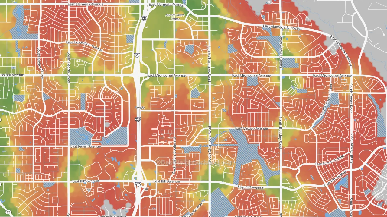 Walk Grade map of Willow Park, Aurora, CO, walkable areas in green and car-dependent areas in red