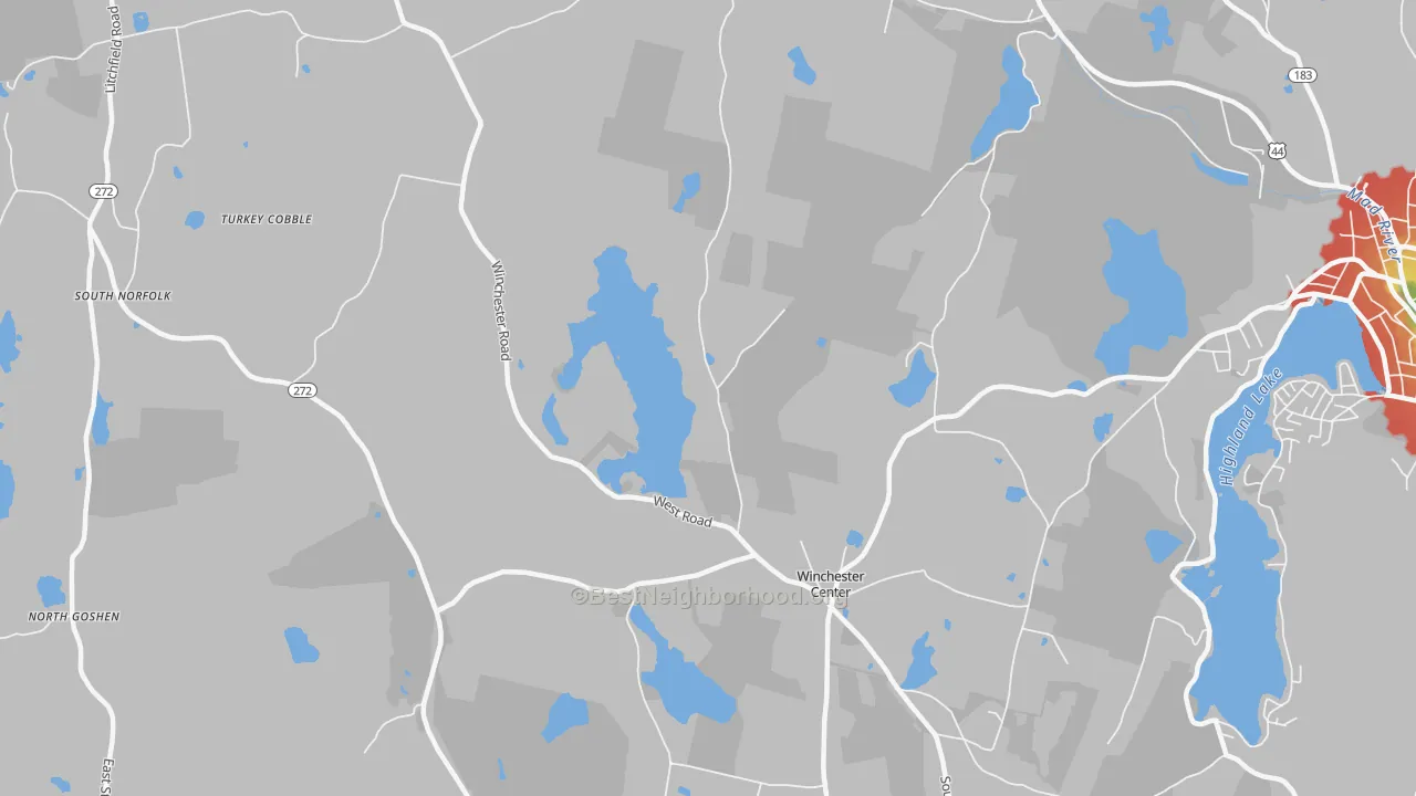 Walk Grade map of Winchester Center, CT, walkable areas in green and car-dependent areas in red