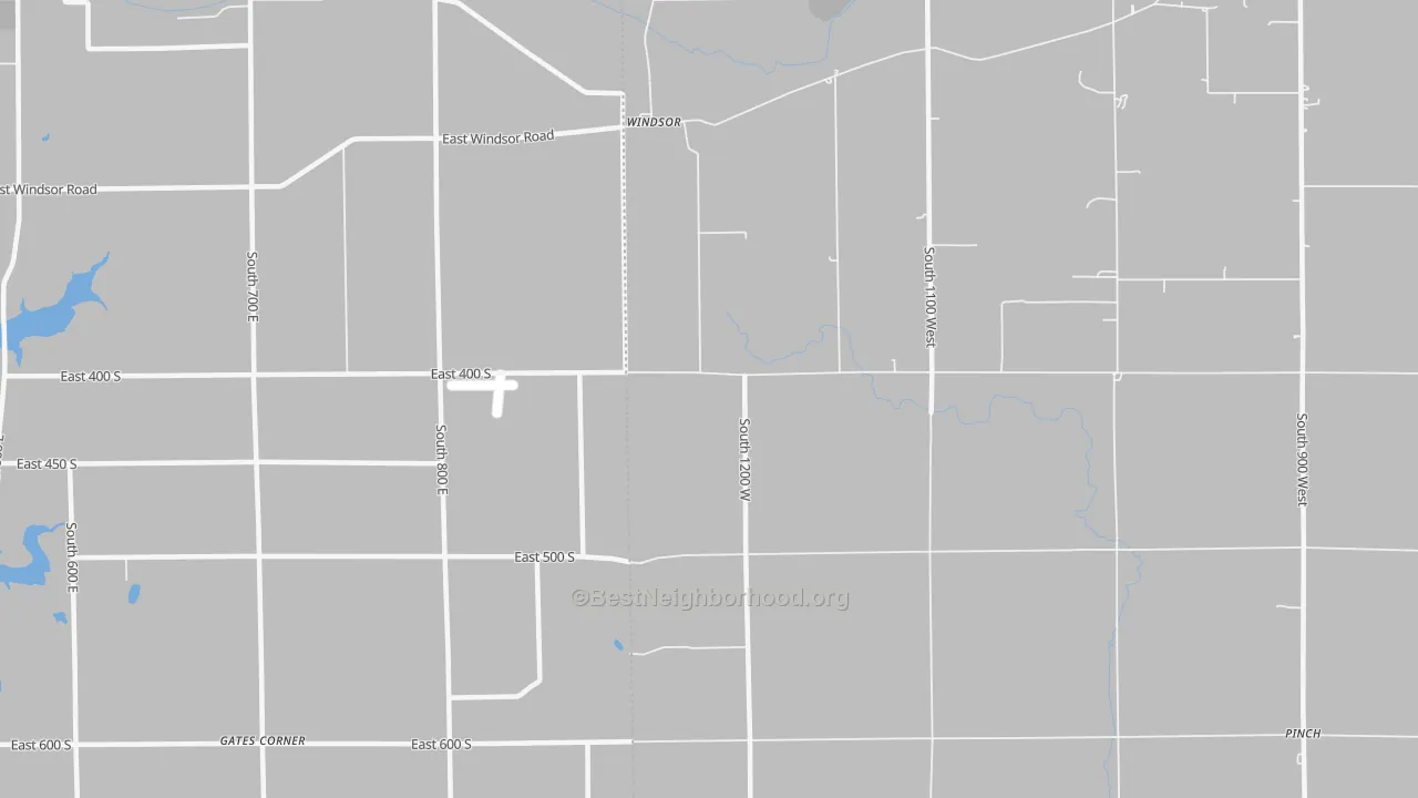 Walk Grade map of Windsor, IN, walkable areas in green and car-dependent areas in red