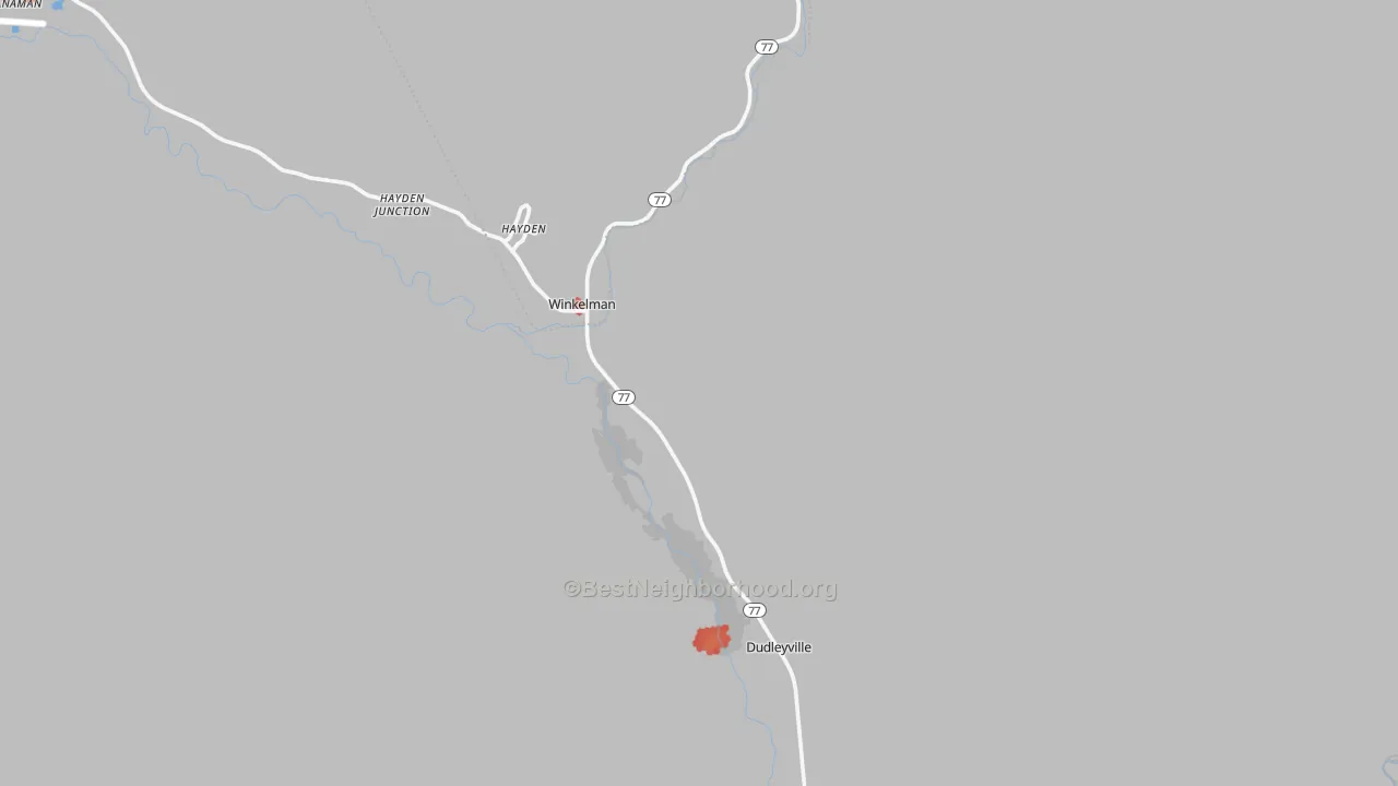 Walk Grade map of Winkelman, AZ, walkable areas in green and car-dependent areas in red