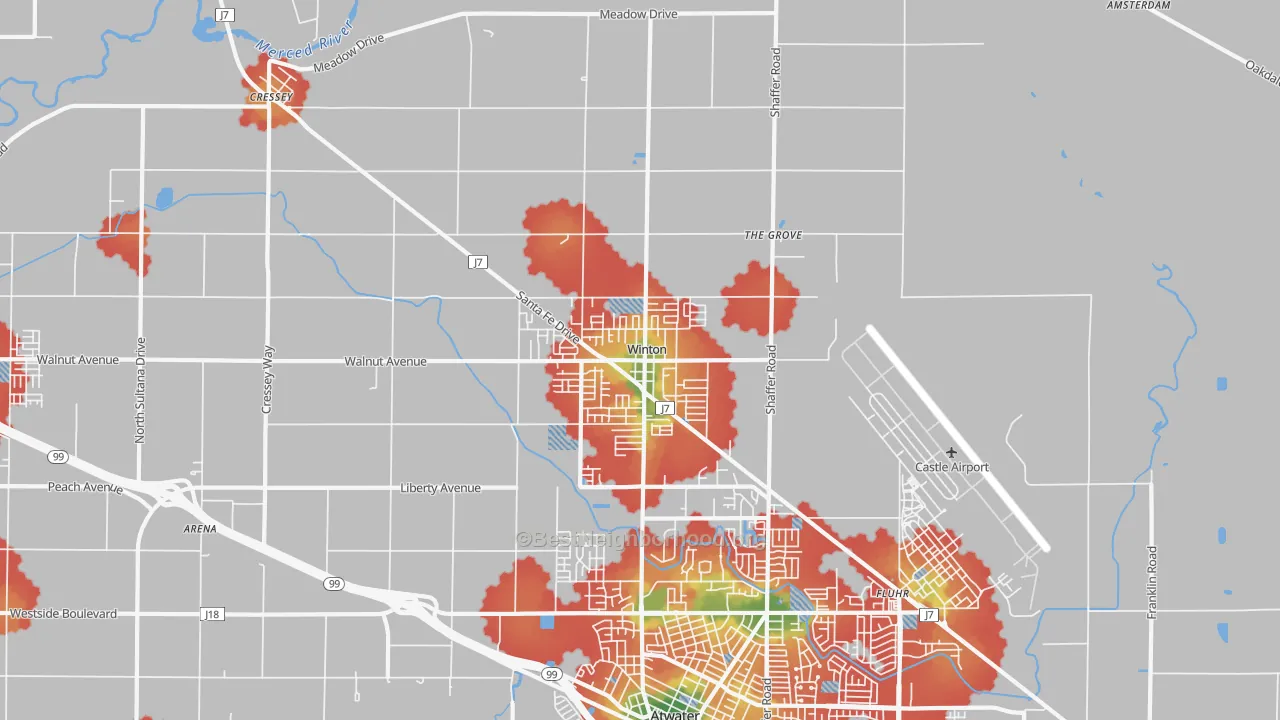 Walk Grade map of Winton, CA, walkable areas in green and car-dependent areas in red