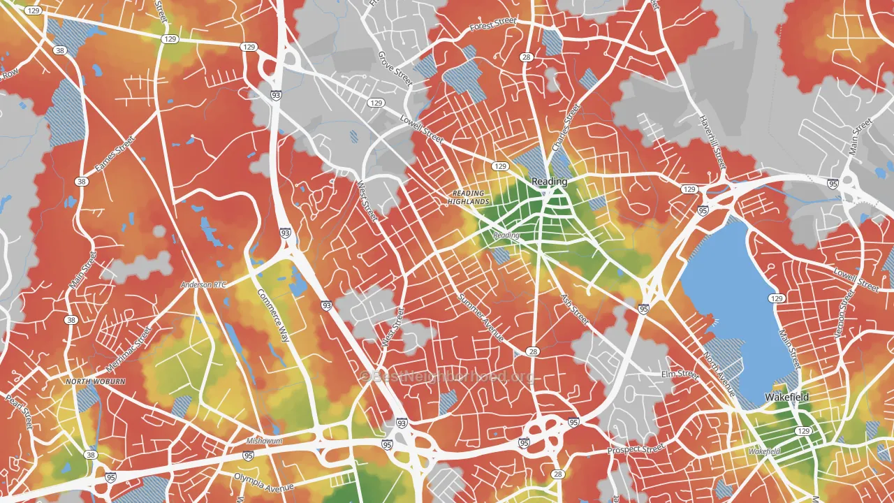 Walk Grade map of Woburn Street Historic District, Reading, MA, walkable areas in green and car-dependent areas in red