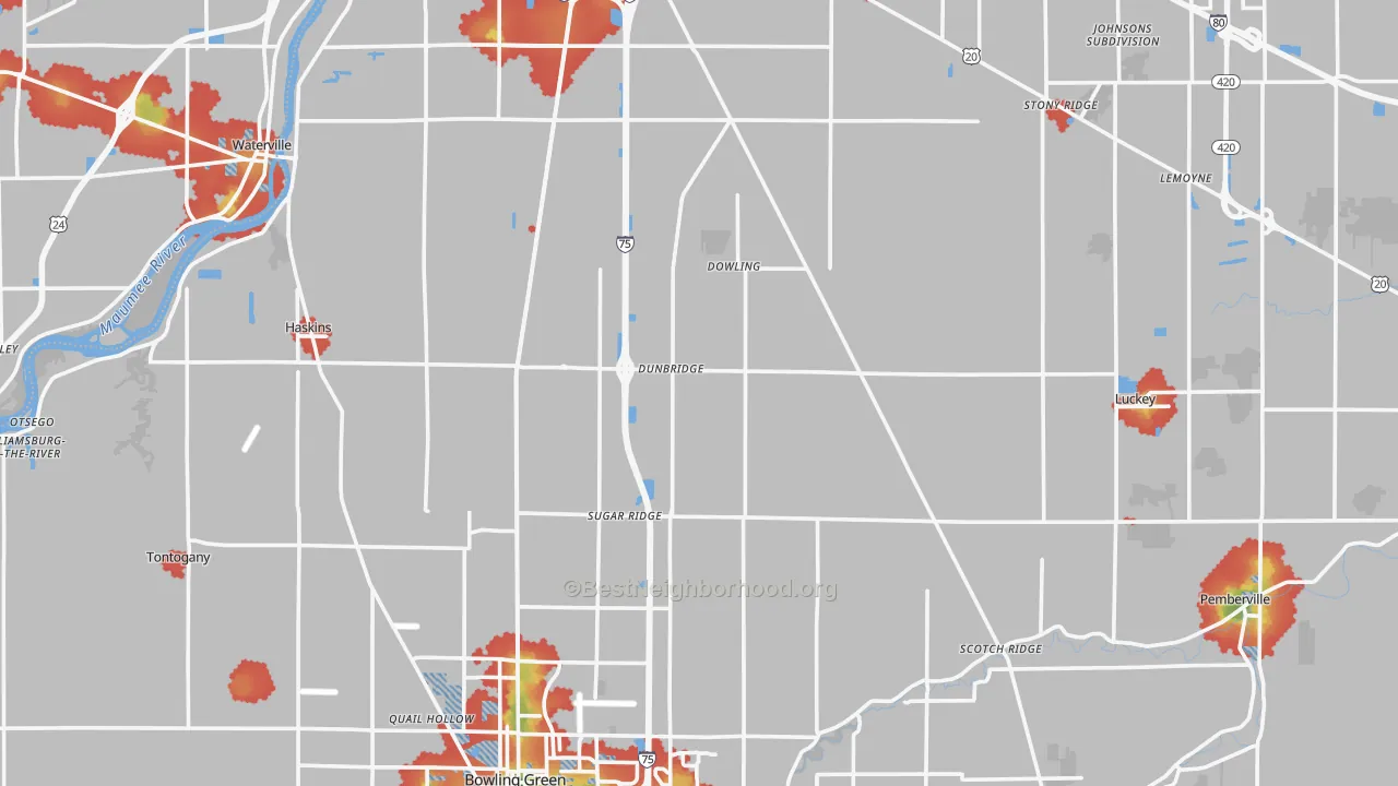 Walk Grade map of Wood County, OH, walkable areas in green and car-dependent areas in red