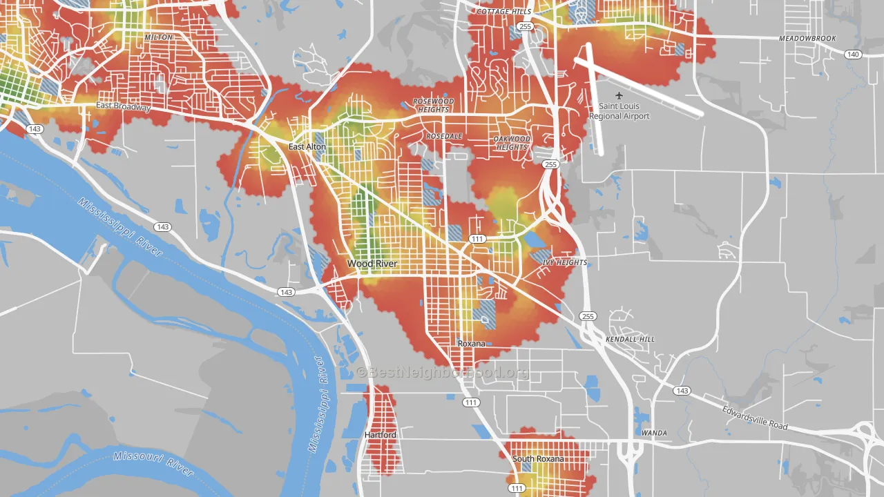 Walk Grade map of Wood River, IL, walkable areas in green and car-dependent areas in red
