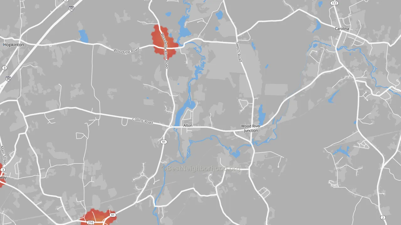 Walk Grade map of Wood River Junction, RI, walkable areas in green and car-dependent areas in red
