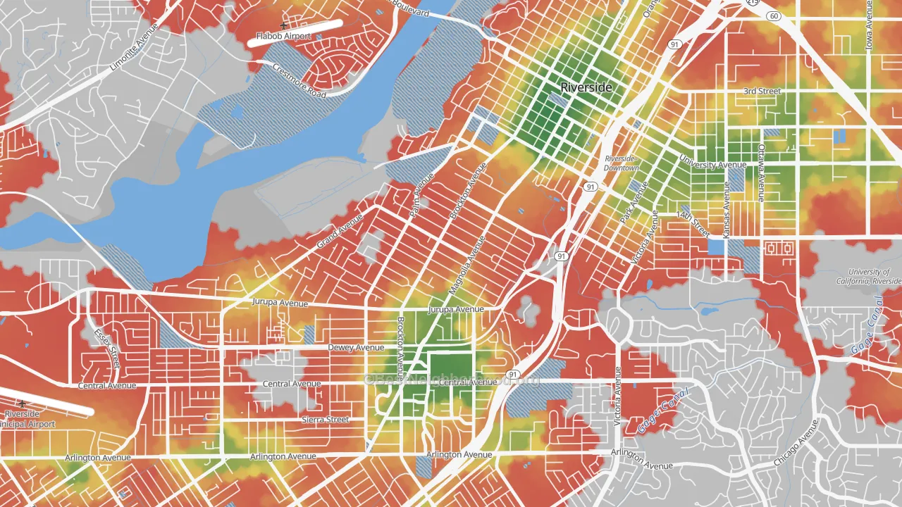 Walk Grade map of Wood Streets, Riverside, CA, walkable areas in green and car-dependent areas in red