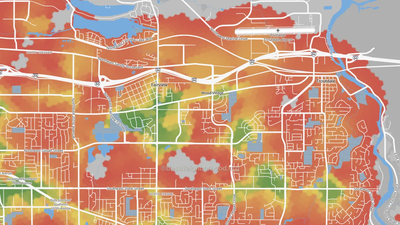 Walk Grade map of Wood Village, OR, walkable areas in green and car-dependent areas in red