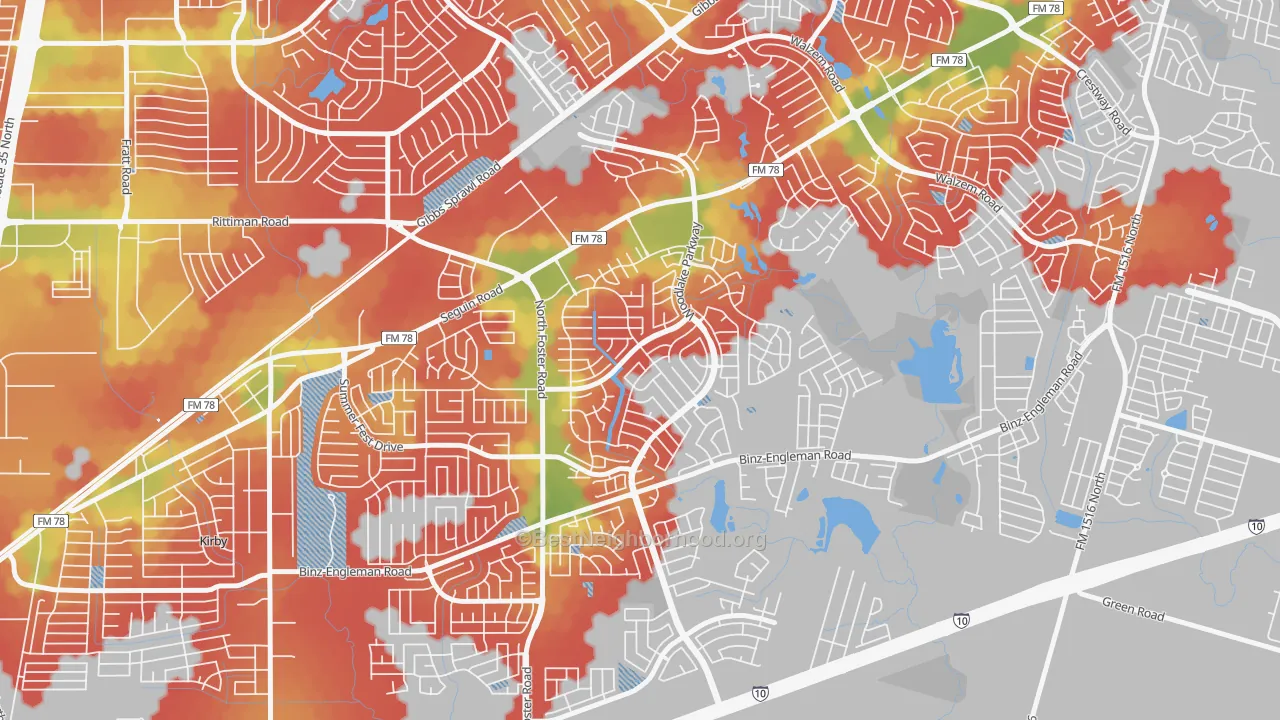 Walk Grade map of Woodlake, San Antonio, TX, walkable areas in green and car-dependent areas in red