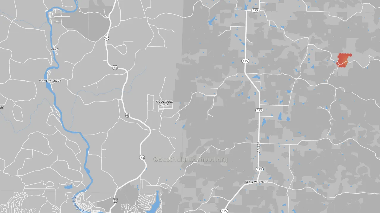 Walk Grade map of Woodland Hills, AR, walkable areas in green and car-dependent areas in red