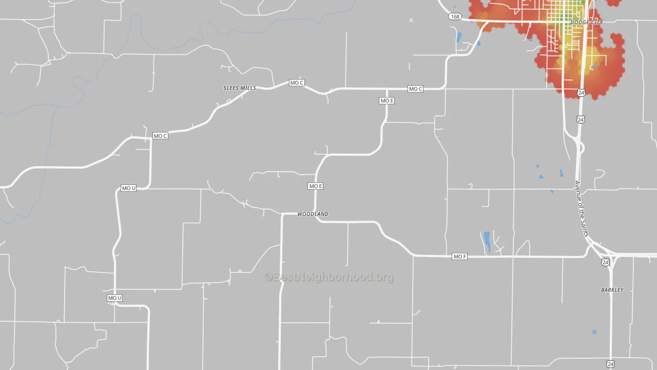 Walk Grade map of Woodland, MO, walkable areas in green and car-dependent areas in red